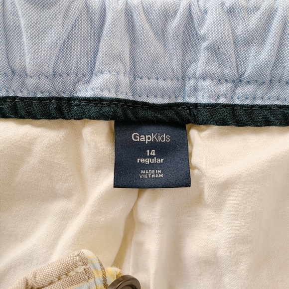 Gap Kids plaid shorts - Picture 4 of 5